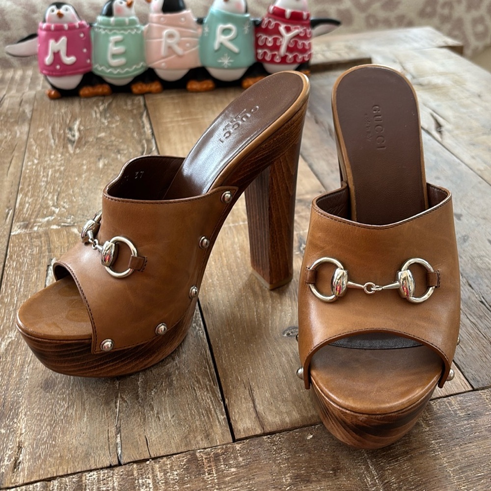 Gucci VINTAGE Brown Leather Marina Horsrbit Platform Mules